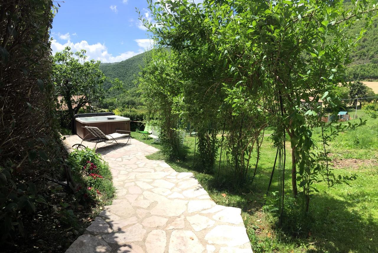 Agriturismo Campagna In Compagnia Vallo di Nera Ngoại thất bức ảnh